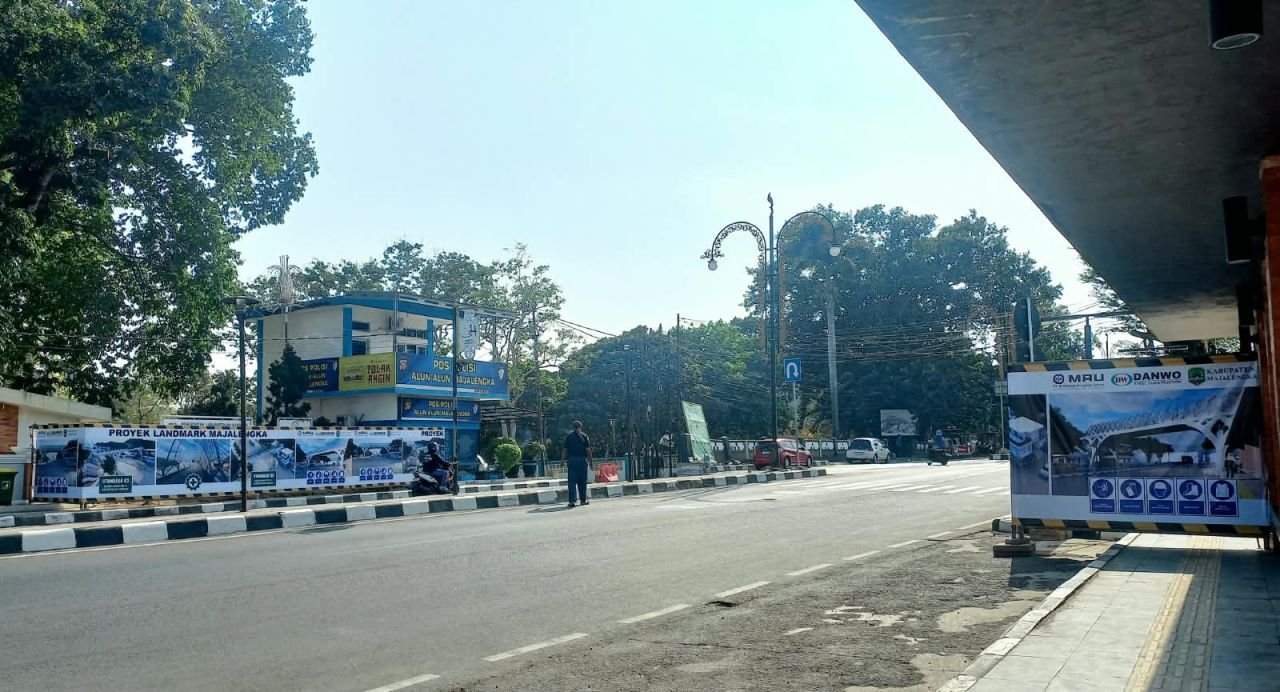 JPO Alun-Alun Majalengka, Eman Sebut Ikon Baru Kota