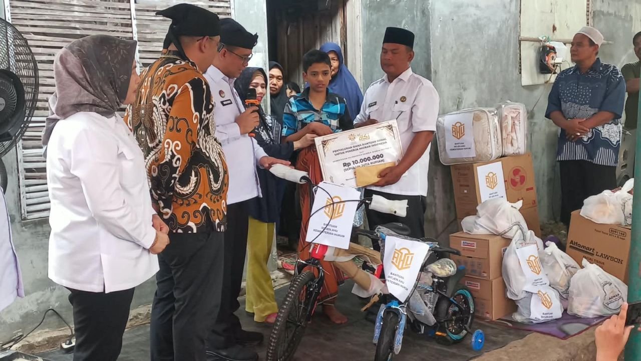 Pemkab Majalengka dan Baznas Bantu Baedah, Pemerintah Siapkan Modal Usaha