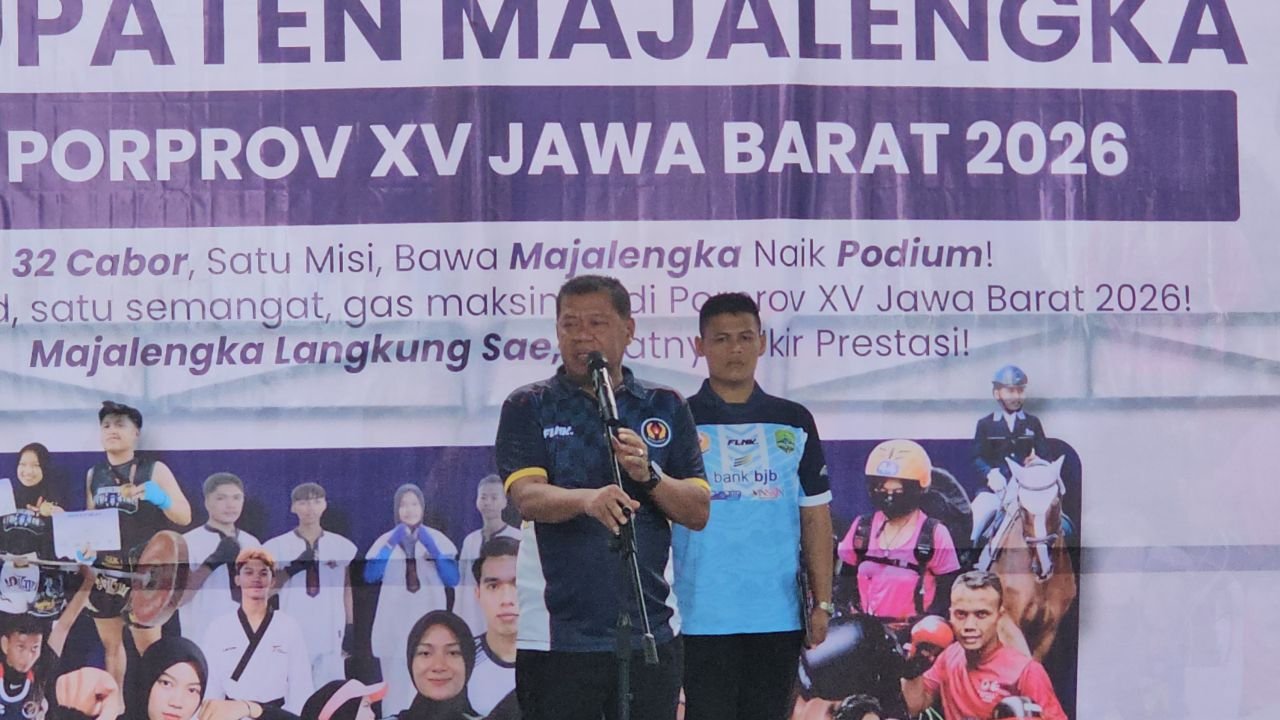 Bupati Eman Lepas Kontingen Porprov XV Jabar 2026, Bidik 10 Besar
